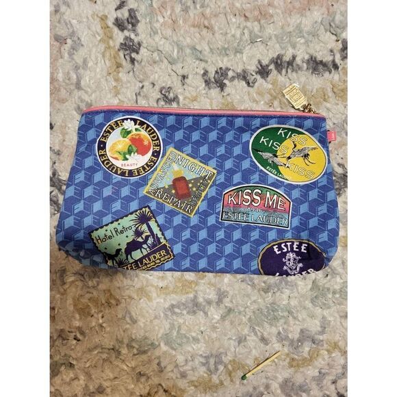 Vintage Estee Lauder pouch - Picture 1 of 4